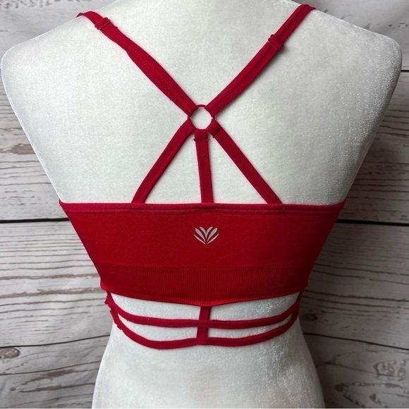 Forever 21 Caged Sports Bra - Picture 4 of 6